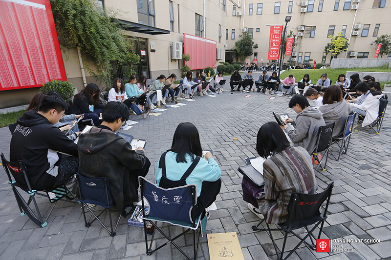 【西安美术艺考集训】色彩的对比和调和 【西安美术艺考集训】色彩的对比和调和