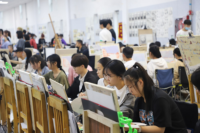 美术艺考培训-素描头像绘画技巧解析