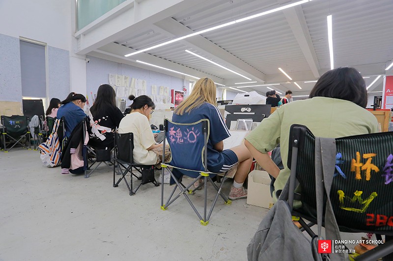 美术集训期间注意事项-丹青易考美术学校