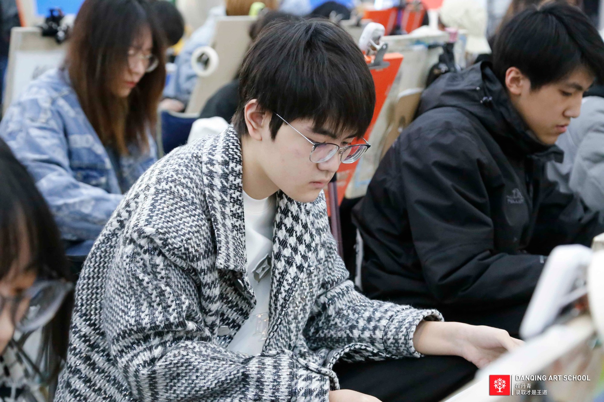 如何让你的速写头像比别人更精彩？