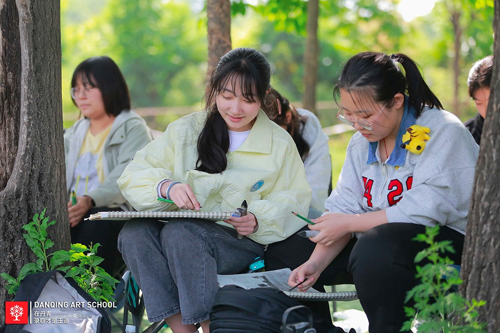 丹青易考美术艺考集训.jpg
