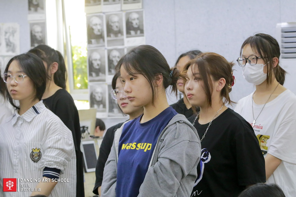 丹青易考美术生艺考集训.jpg
