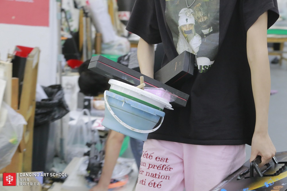 丹青易考美术艺考集训