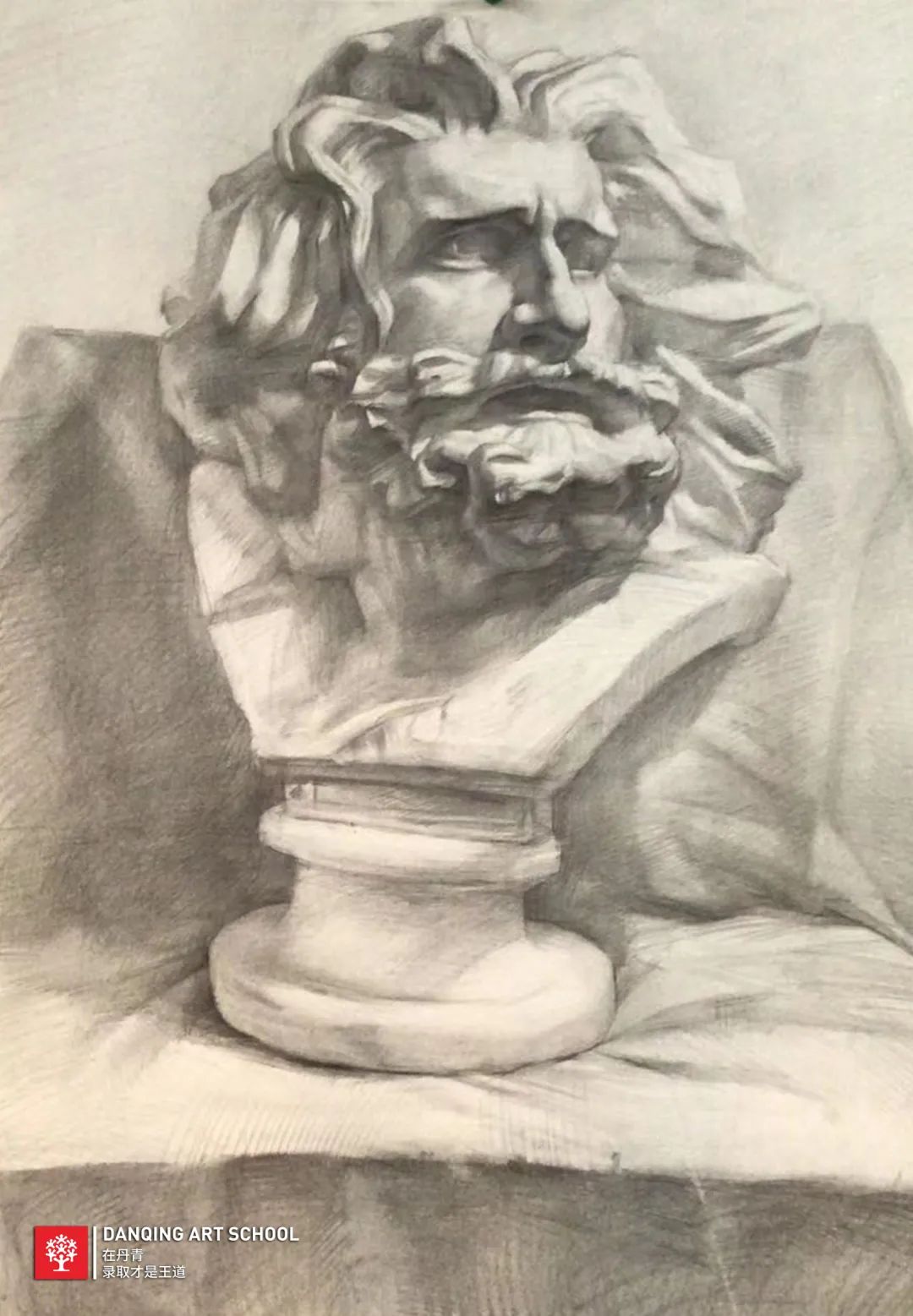 丹青学子素描石膏像