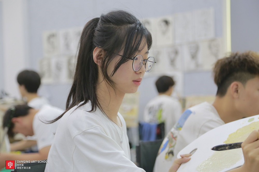 色彩静物各种不同的水果画法