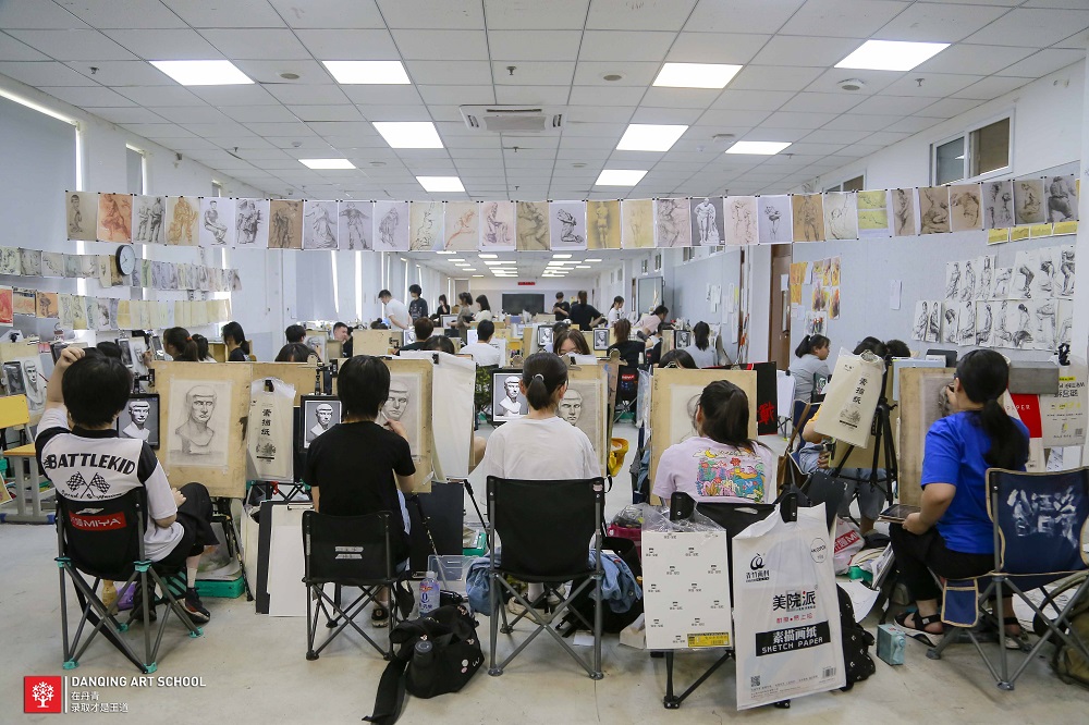 画素描半身像应注意这五点