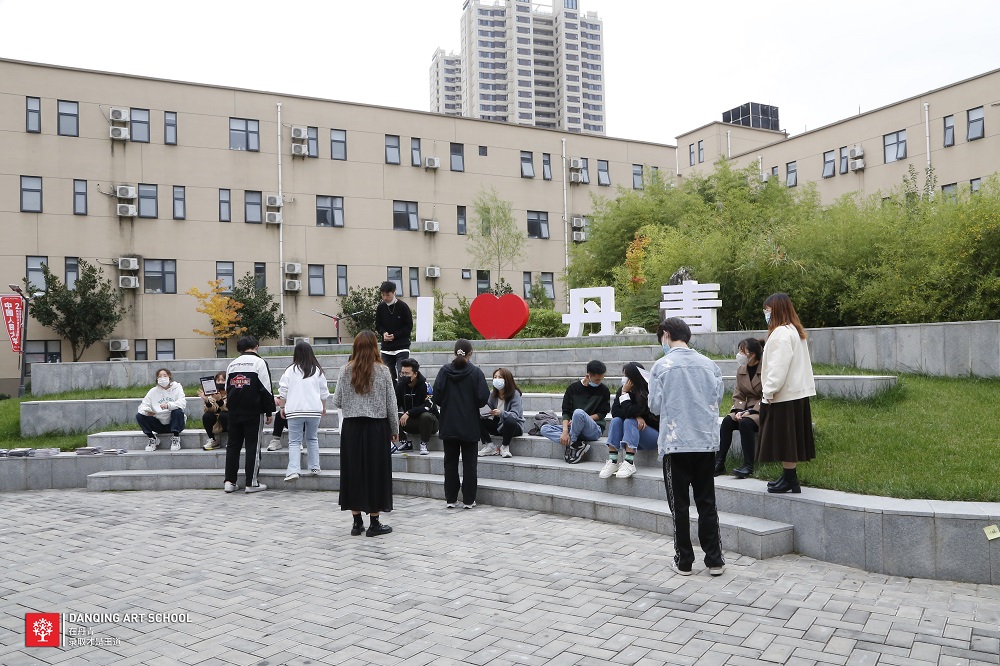 提升美术生素描头像的八个方法