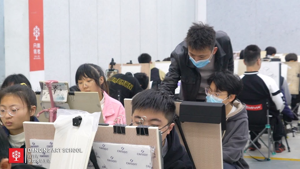教育部等5部门发文，调整优化高等教育学科专业设置