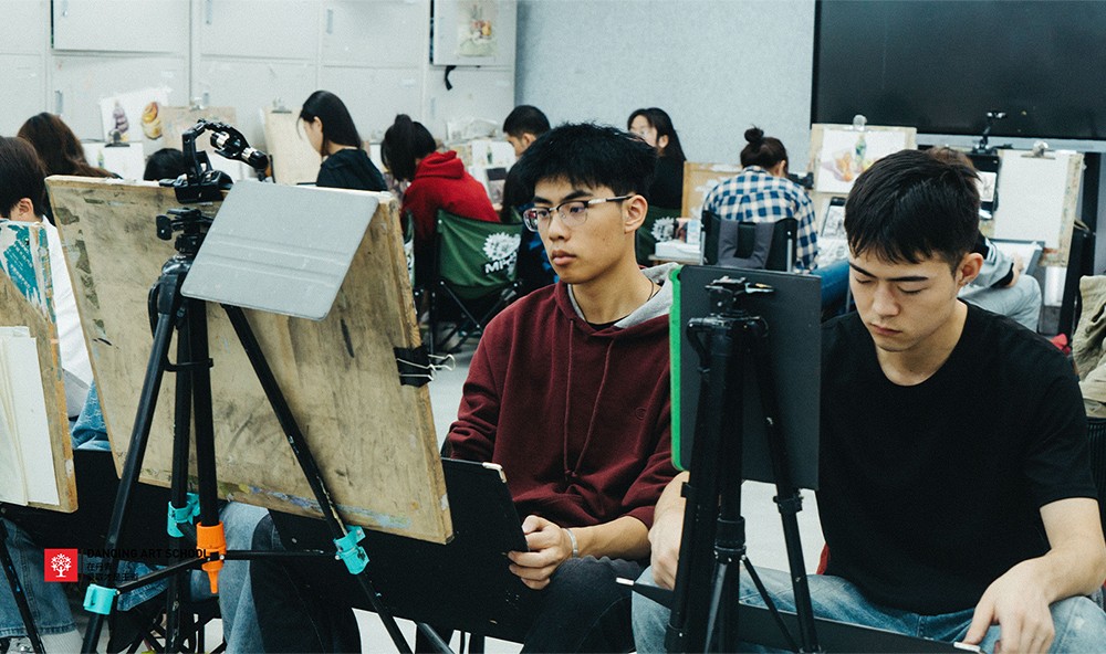 九大美术学院和六大艺术学院的区别