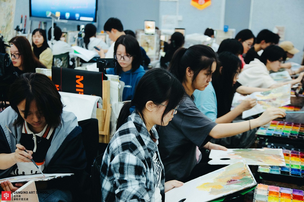 39所高校发布2024年艺术类校考信息.jpg